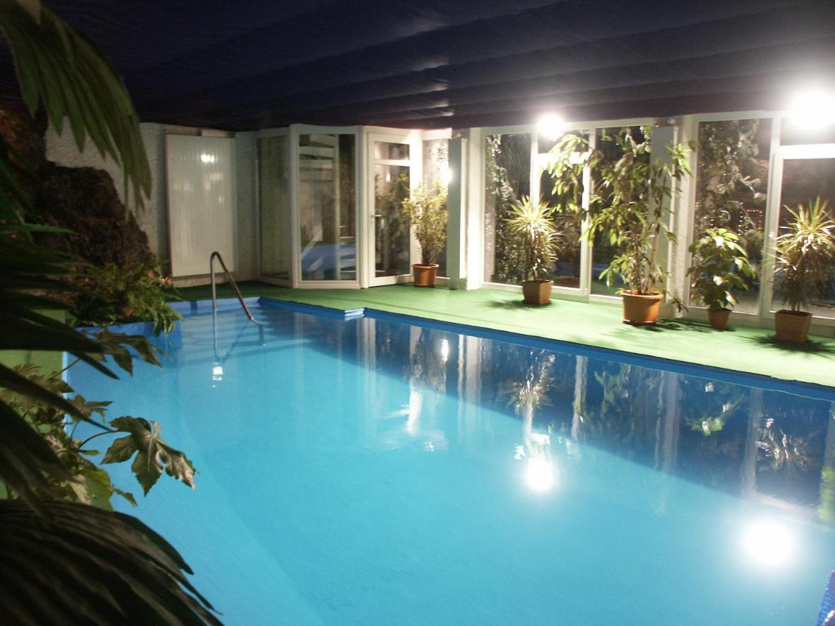 Edelstein Hotel イーダル・オーバーシュタイン エクステリア 写真