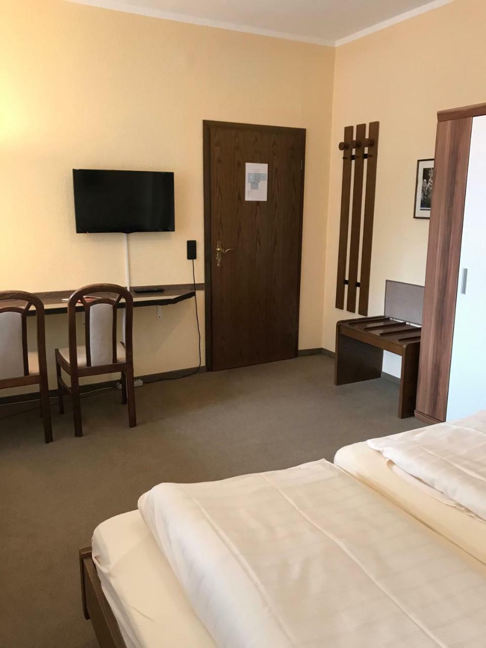 Edelstein Hotel イーダル・オーバーシュタイン エクステリア 写真